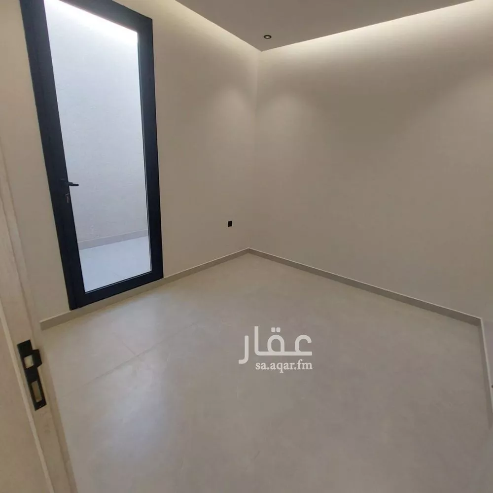 فيلا 5 غرف في النرجس 3