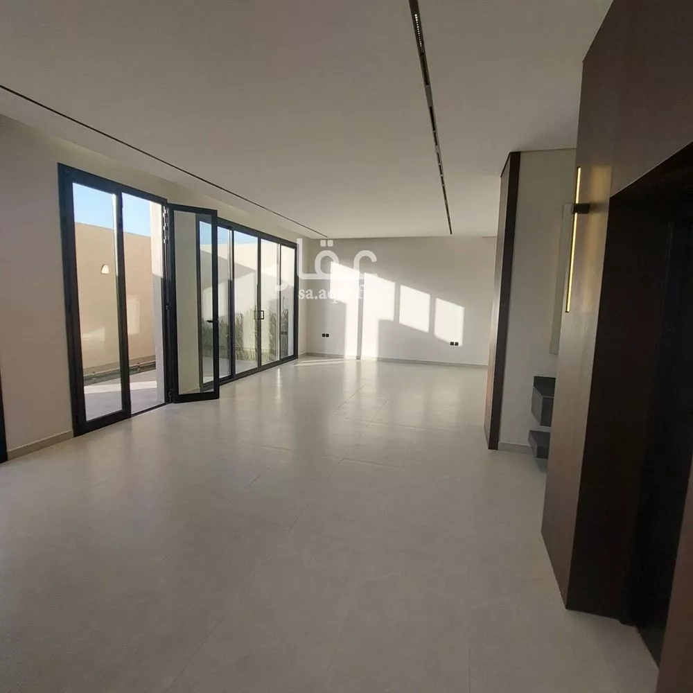 فيلا 5 غرف في النرجس 5