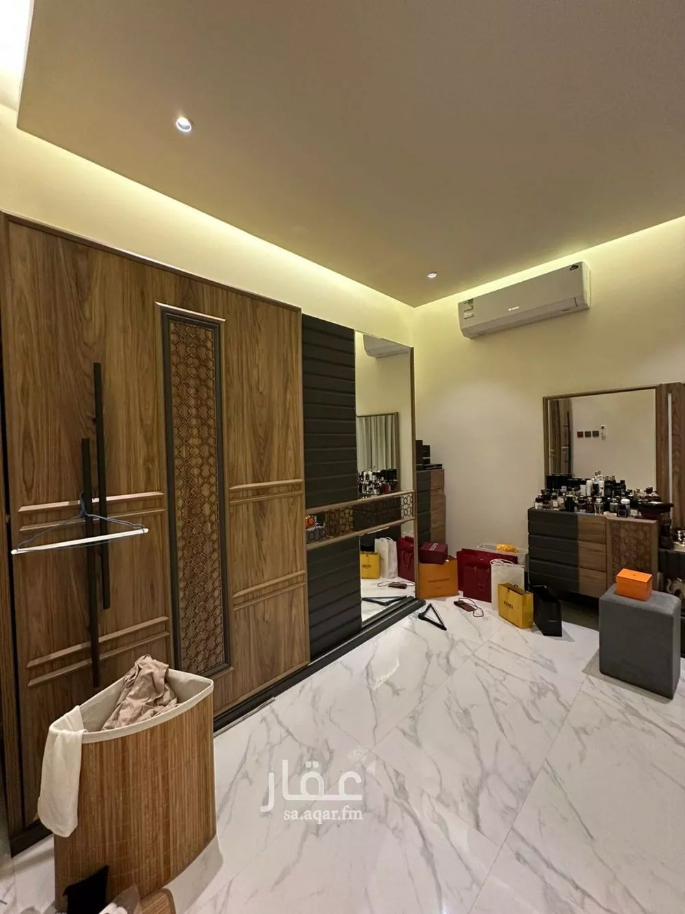 3 bedroom apartment in Al Aridh 5