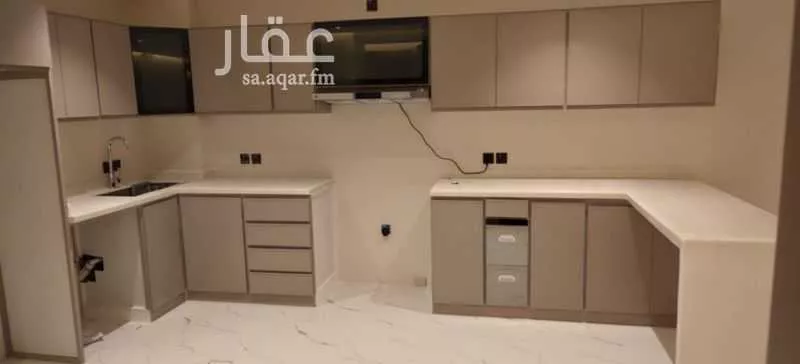 3 bedroom apartment in Ash Shati Al Gharbi, Eastern Province 14