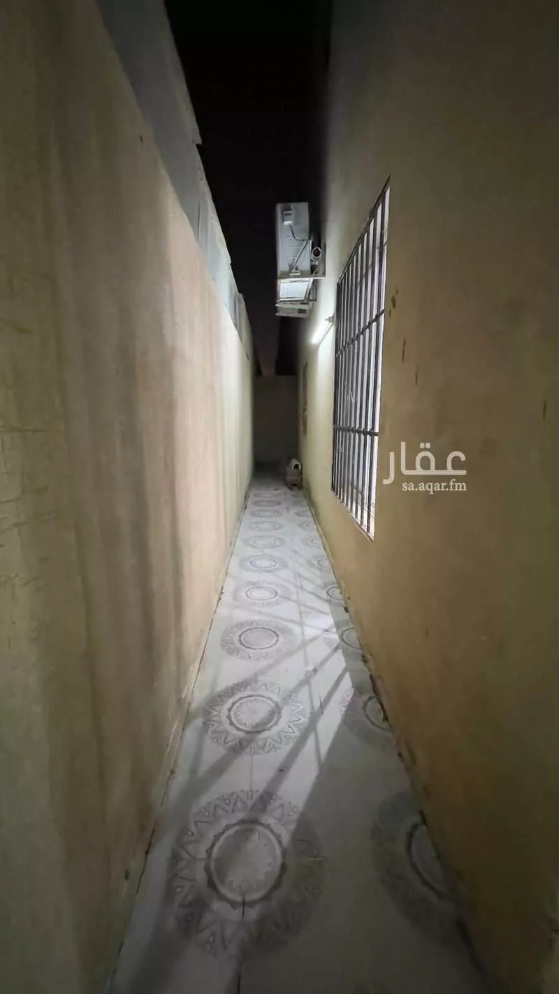 فيلا 8 غرف في الرمال 3