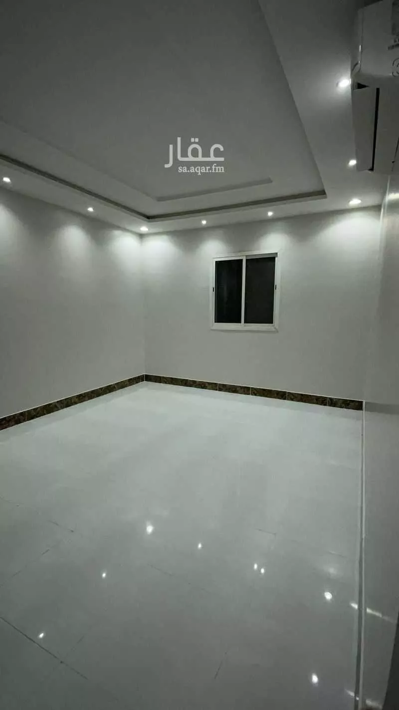 فيلا 8 غرف في الرمال 5