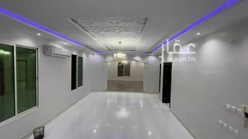 فيلا 8 غرف في الرمال 4