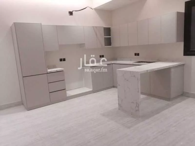 5 bedroom apartment in Al Rimal 1