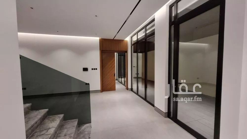 فيلا 5 غرف في النرجس 4