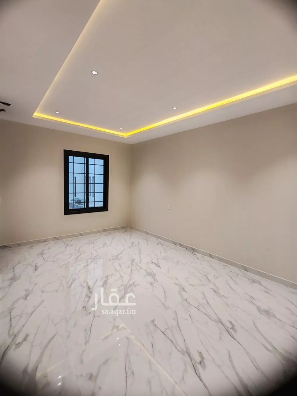 فيلا 5 غرف في العارض 2