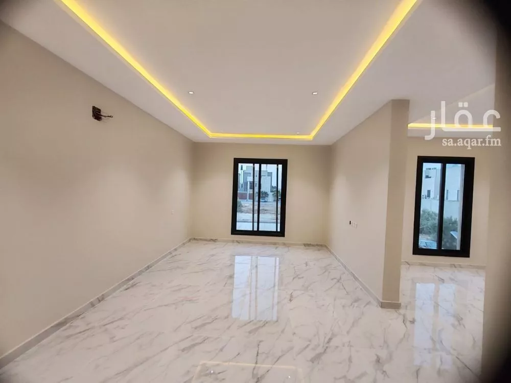 فيلا 5 غرف في العارض 5