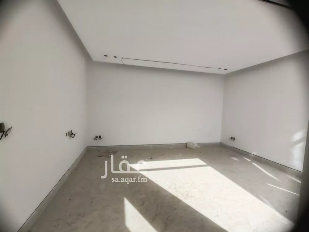 دور 4 غرف في العارض 2