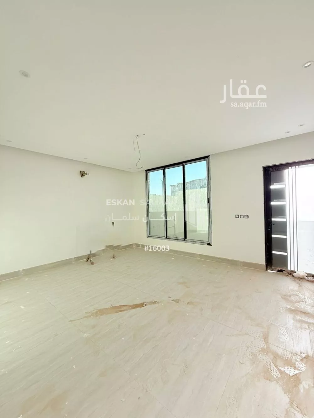 دور 5 غرف في ضاحية الملك فهد 3