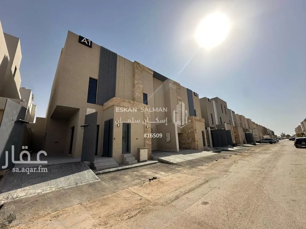 شقة 5 غرف في الرمال 3