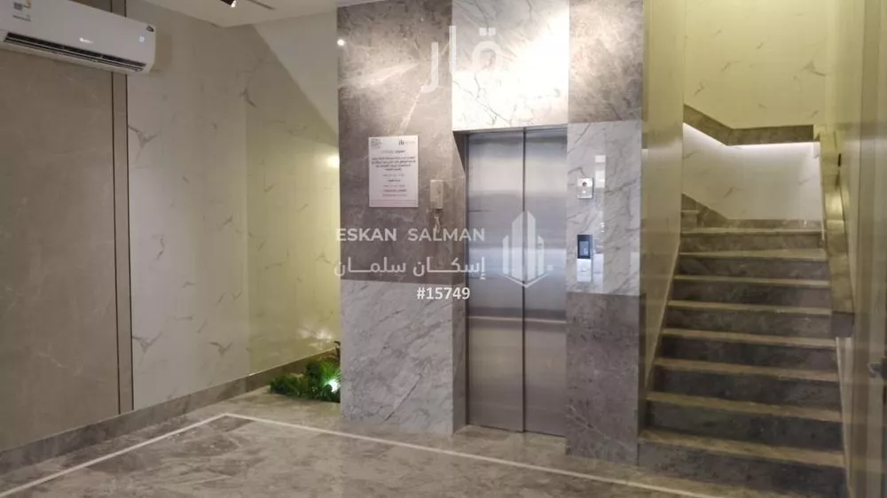 4 bedroom apartment in Al Salamah 5