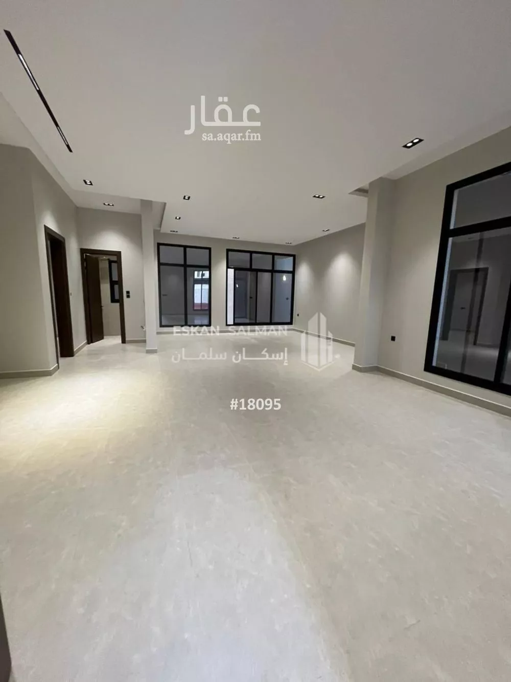 فيلا 10 غرف في الرمال 5