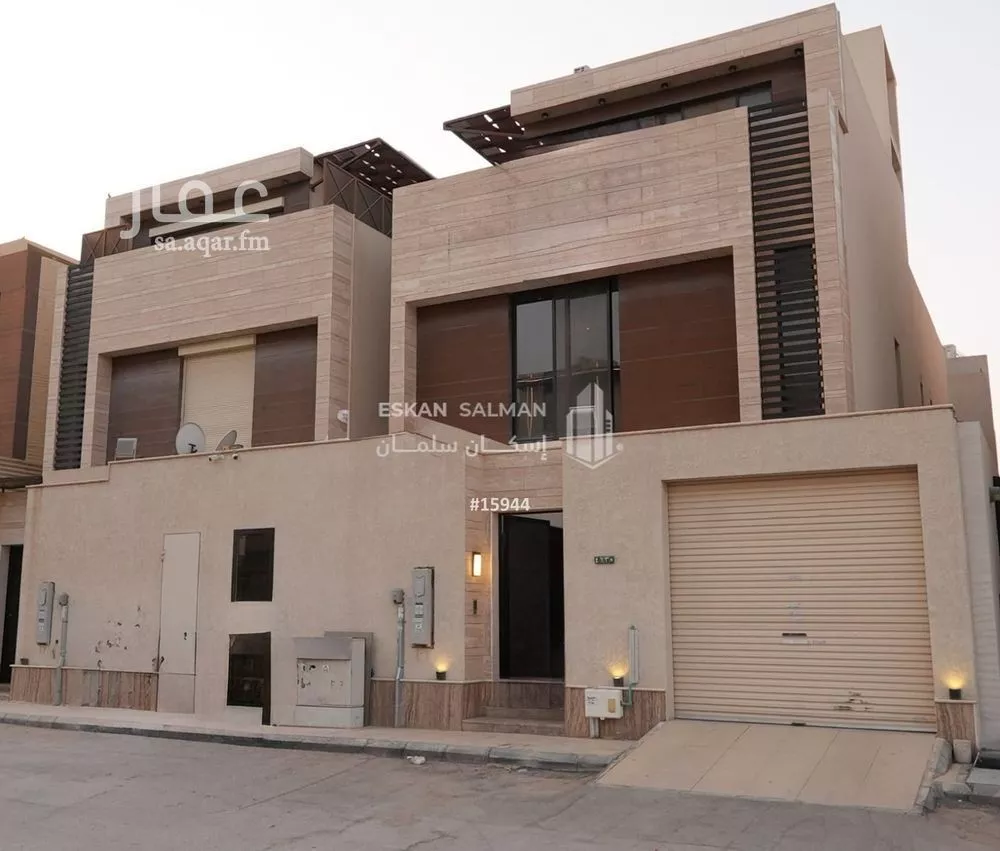 8 bedroom villa in Al Aridh 2