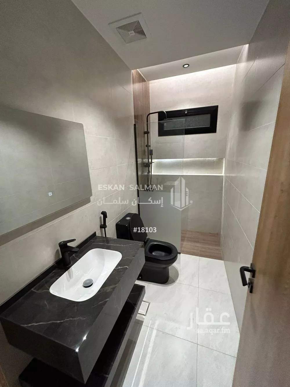 شقة 4 غرف في الروضة 3