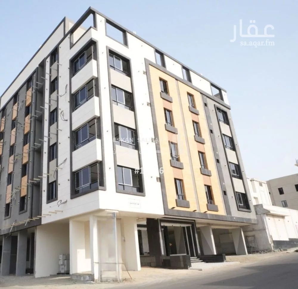 5 bedroom apartment in Al Shawqiyyah 1
