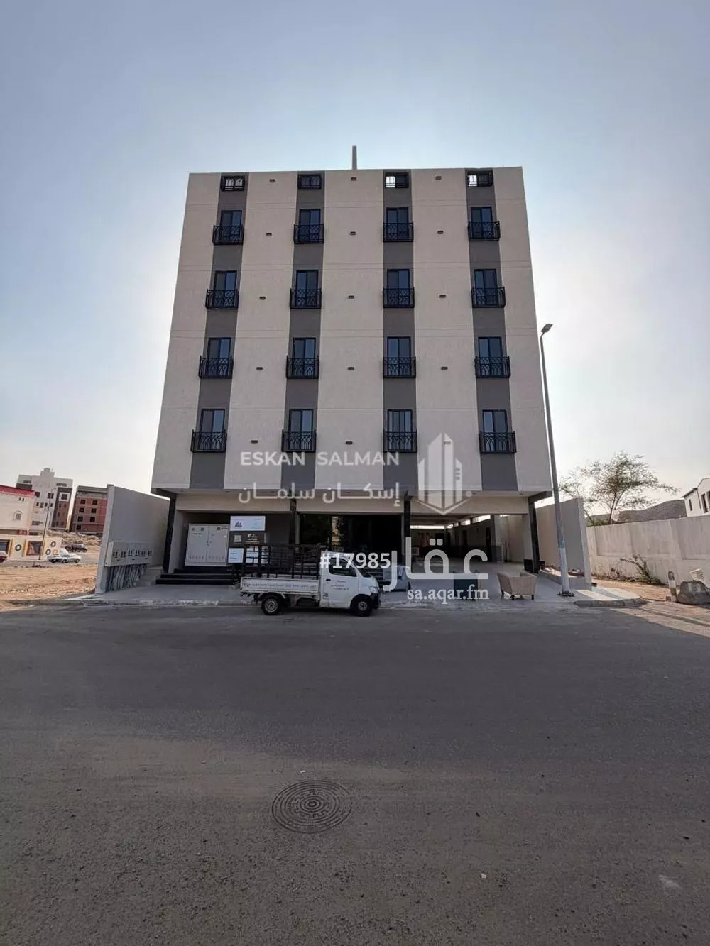 شقة 5 غرف في البحيرات 1