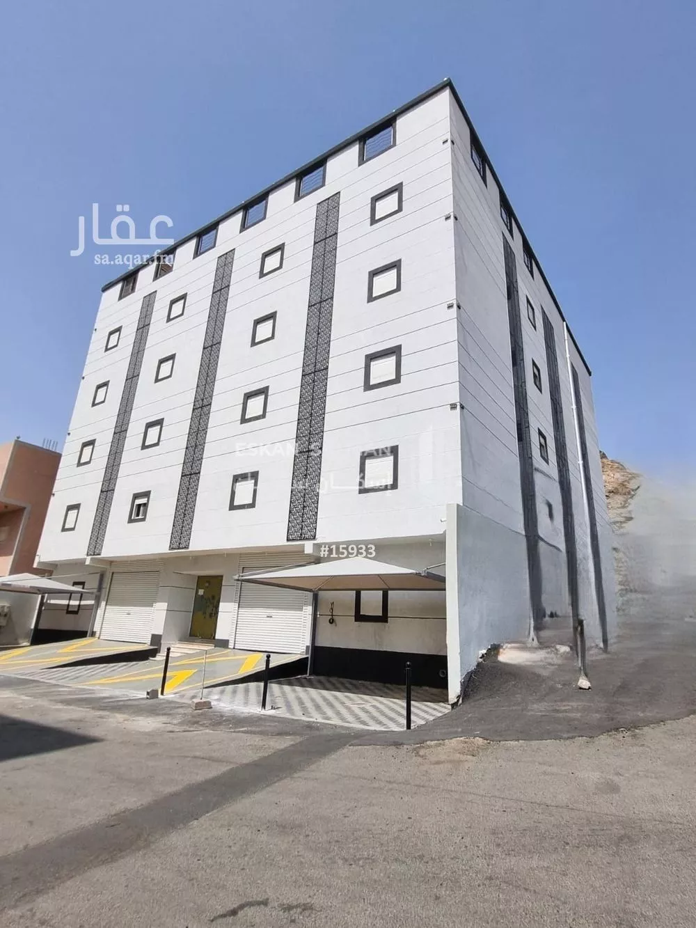 شقة 5 غرف في البحيرات 1