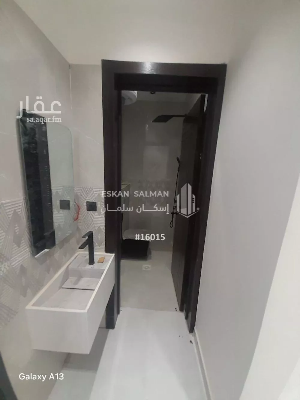 شقة 3 غرف في الرمال 5