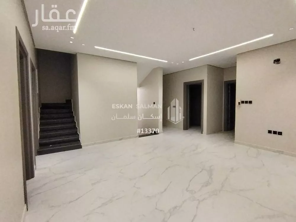 8 bedroom villa in Ash Shulah 3