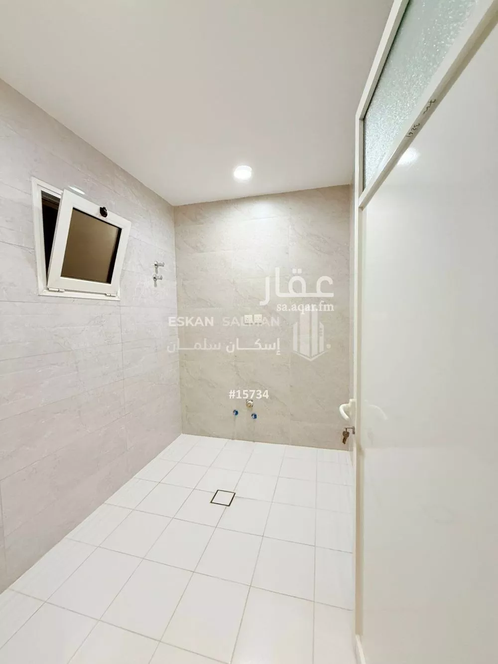 فيلا 8 غرف في البحيرة 5