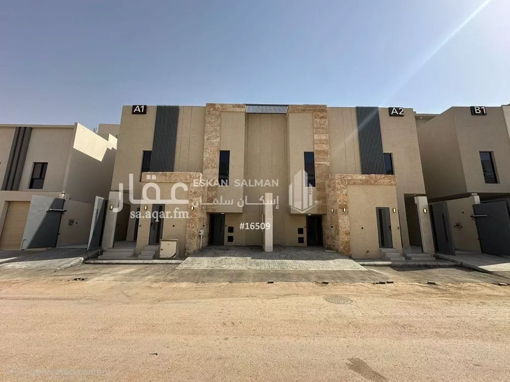 شقة 5 غرف في الرمال 1