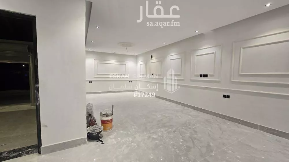 8 bedroom villa in Al Aqiq 3