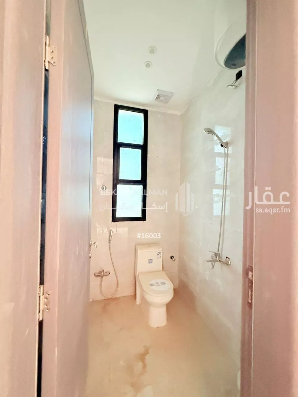 دور 5 غرف في ضاحية الملك فهد 2