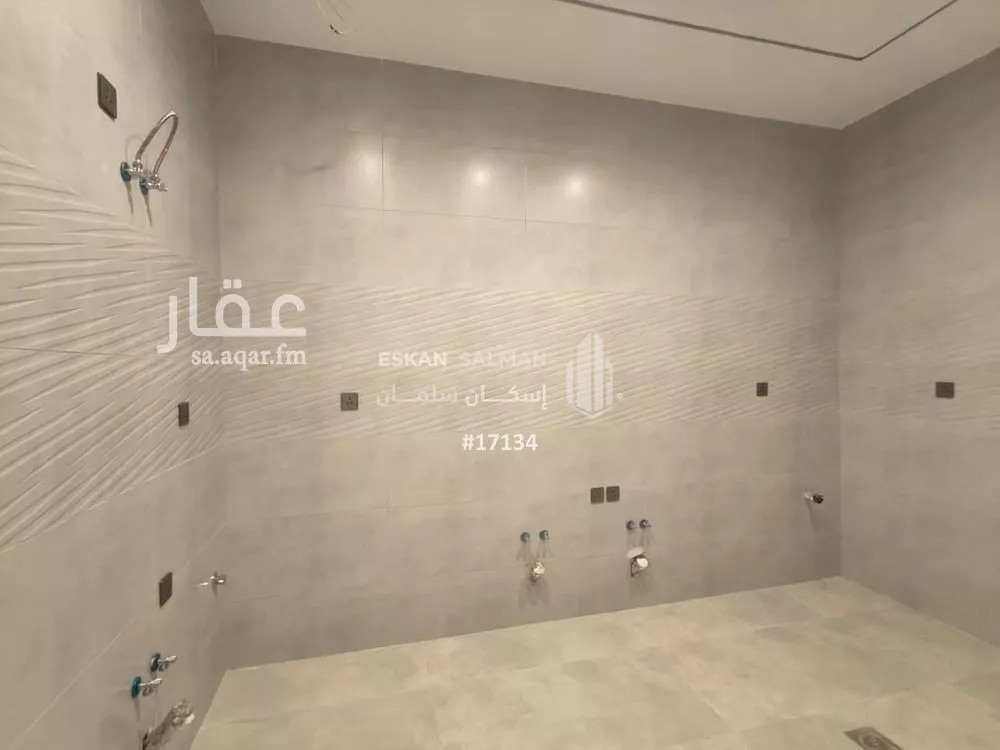 شقة 5 غرف في الصفا 4