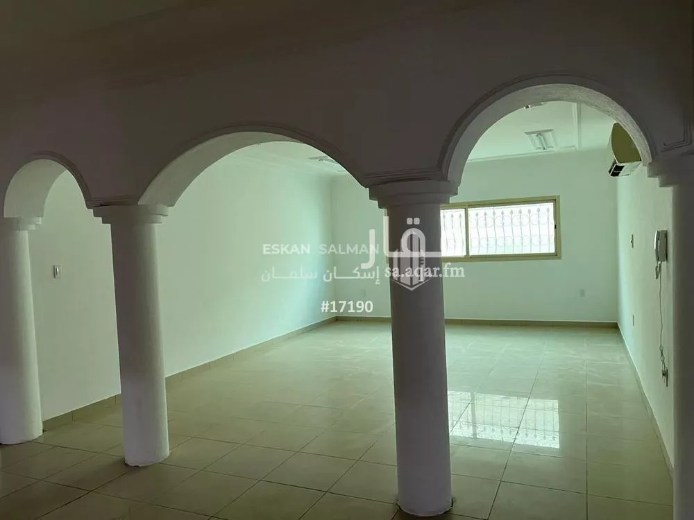 فيلا 17 غرف في بدر 2