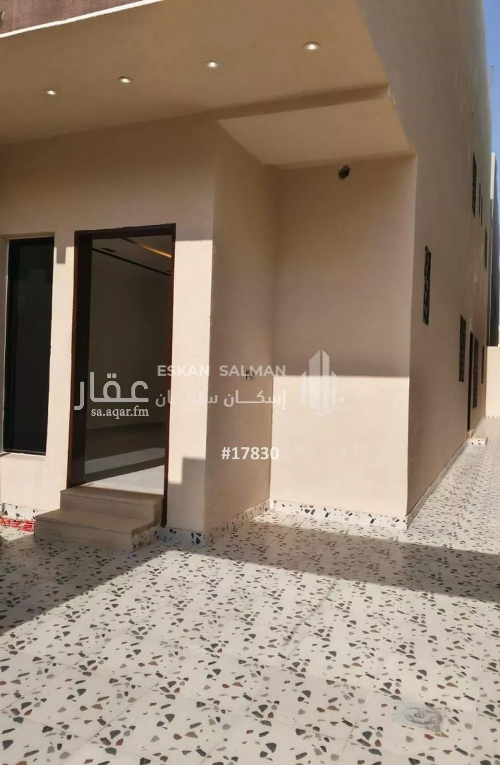 شقة 6 غرف في طيبة 5