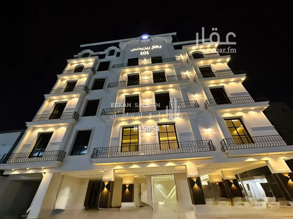 5 bedroom apartment in Al Aziziyah 2