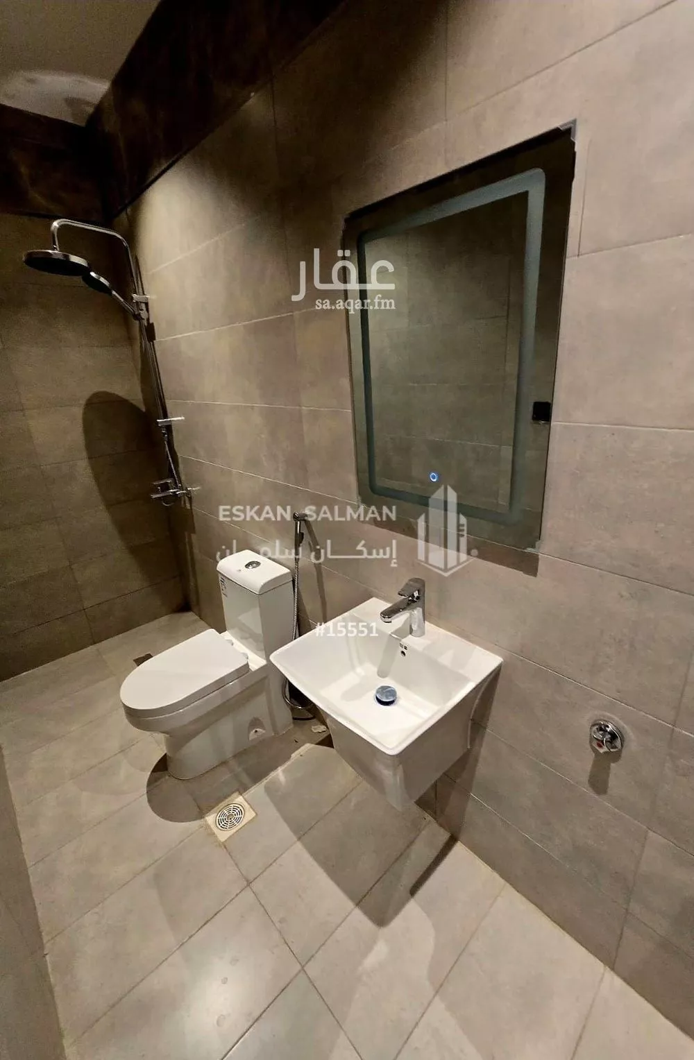 شقة 4 غرف في الواحة 4