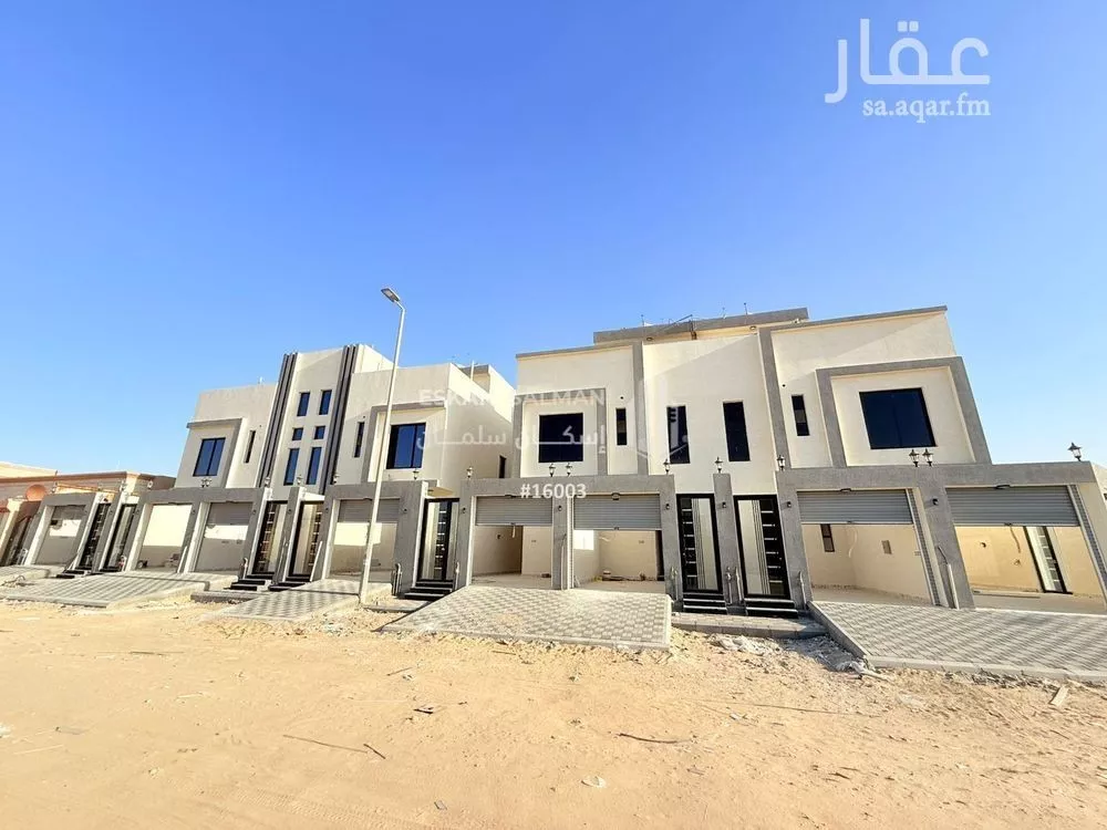 دور 5 غرف في ضاحية الملك فهد 1