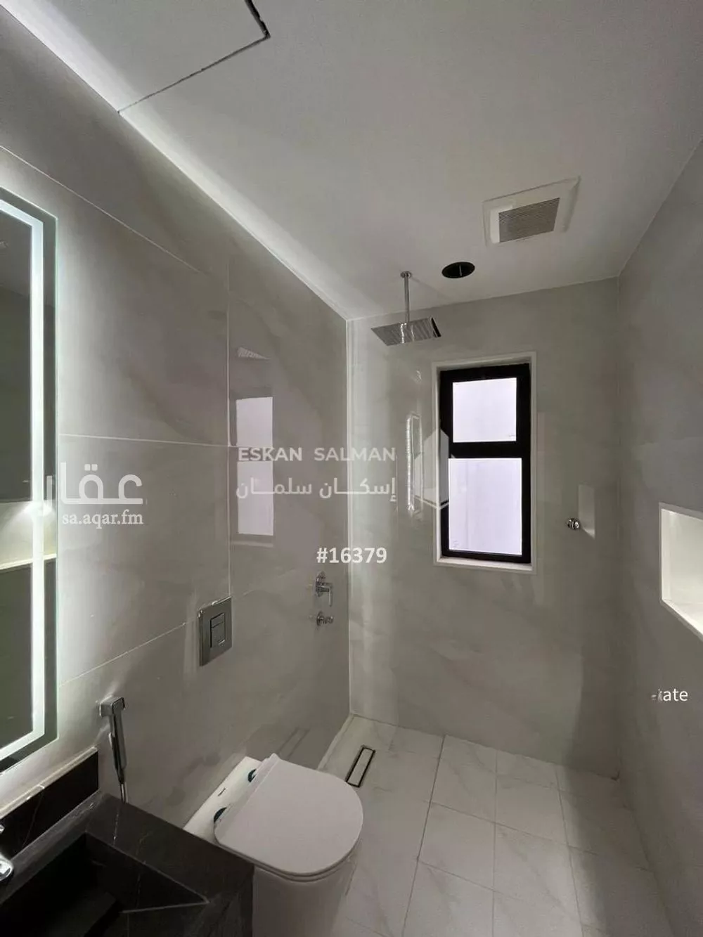 8 bedroom villa in Al Nawariyyah 4