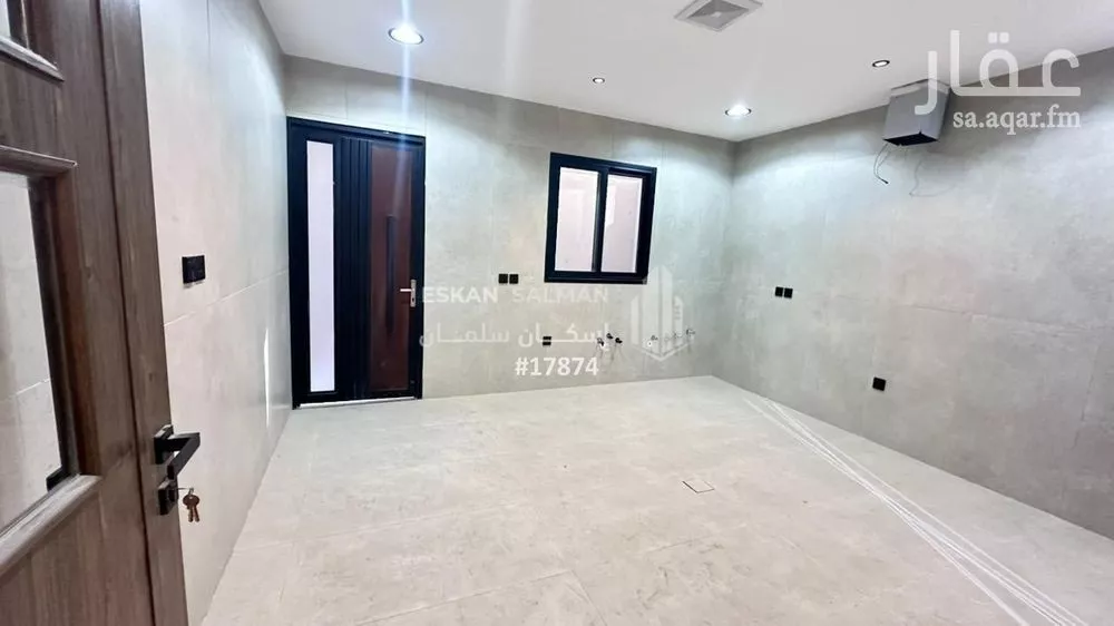 فيلا 7 غرف في ضاحية الملك فهد 4