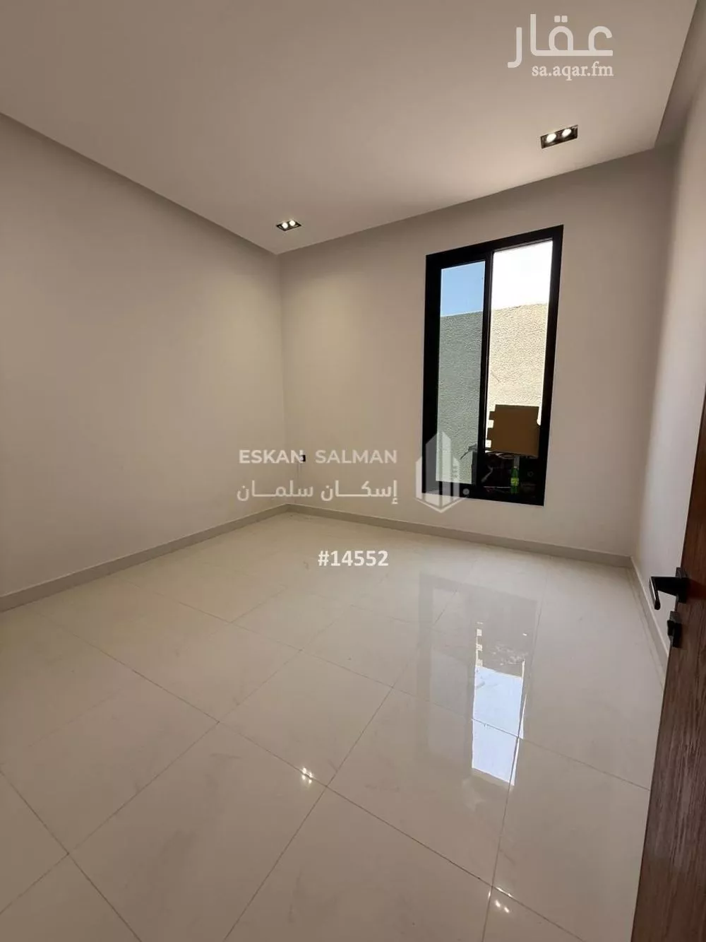 دور 6 غرف في الرمال 4