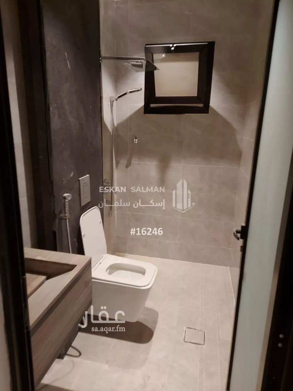 شقة 5 غرف في الحمرا 5