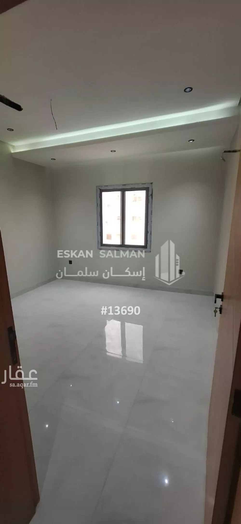 شقة 4 غرف في الواحة 4