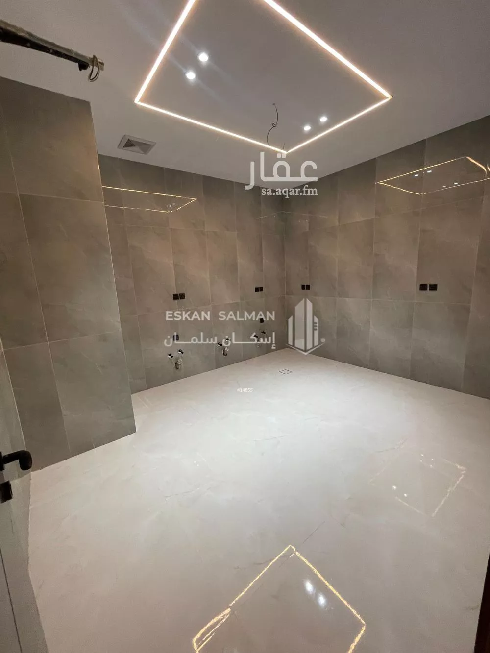 فيلا 9 غرف في الملك فهد 5