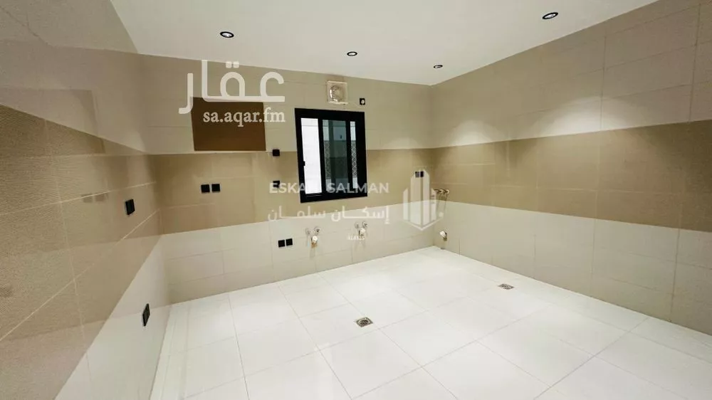 3 bedroom apartment in Mishrifah 5
