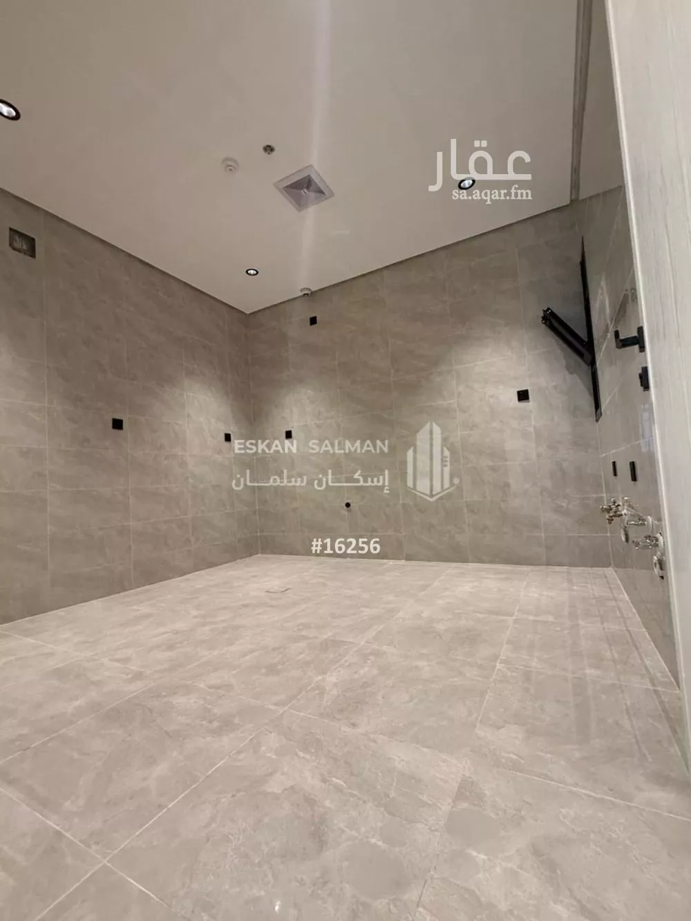 شقة 5 غرف في الحمرا 3