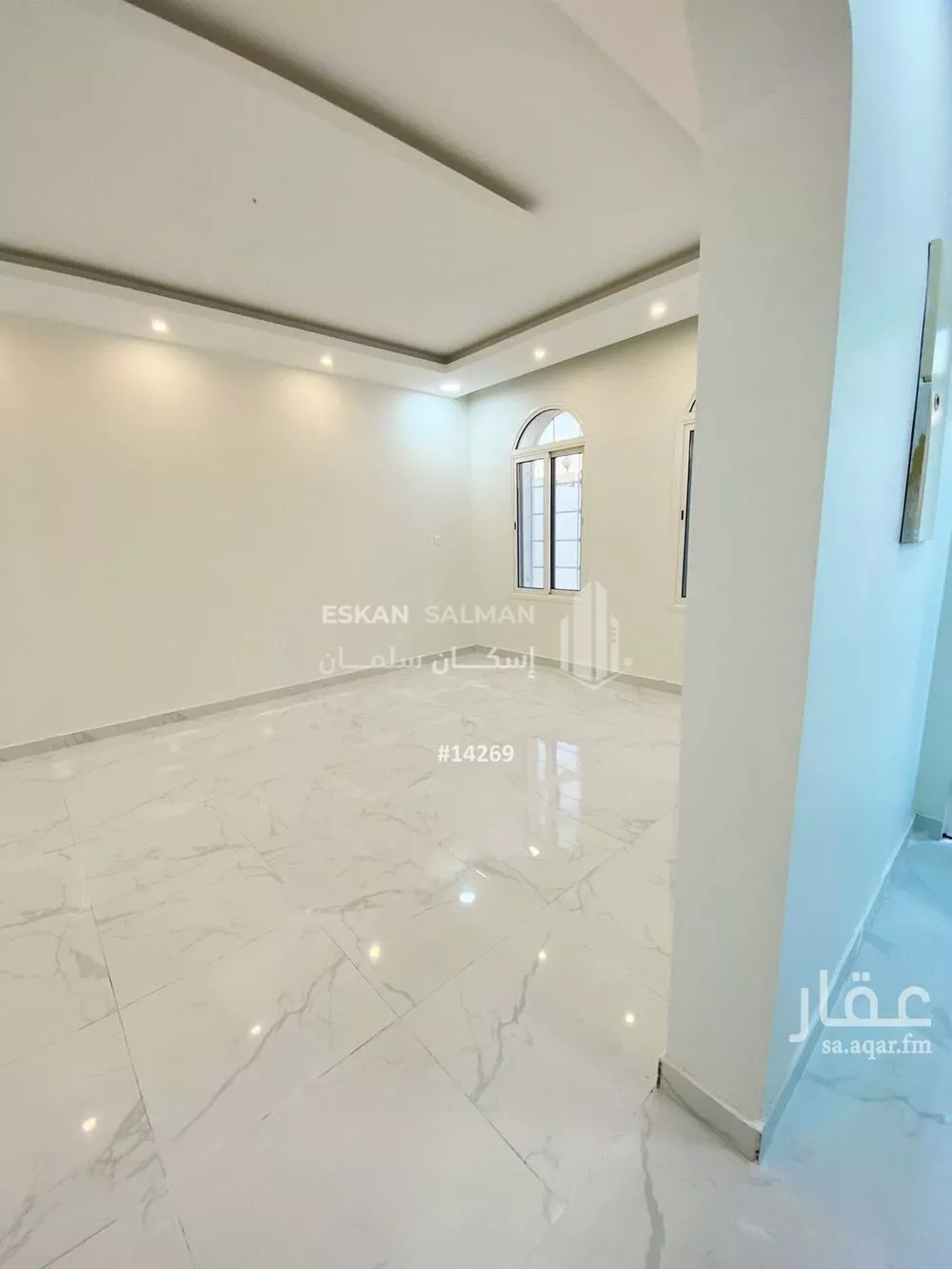 فيلا 10 غرف في ضاحية الملك فهد 4