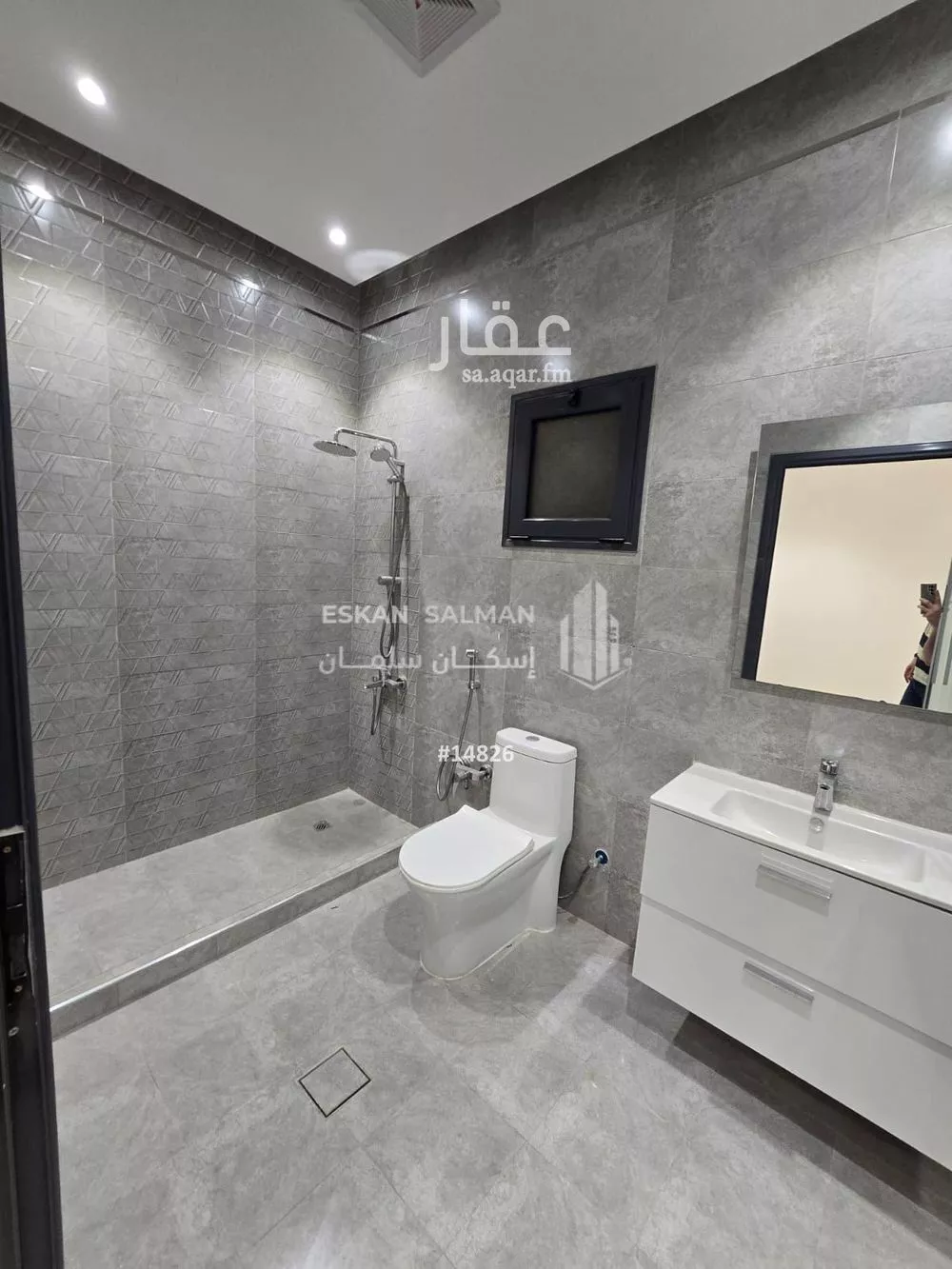 فيلا 8 غرف في الصواري 3