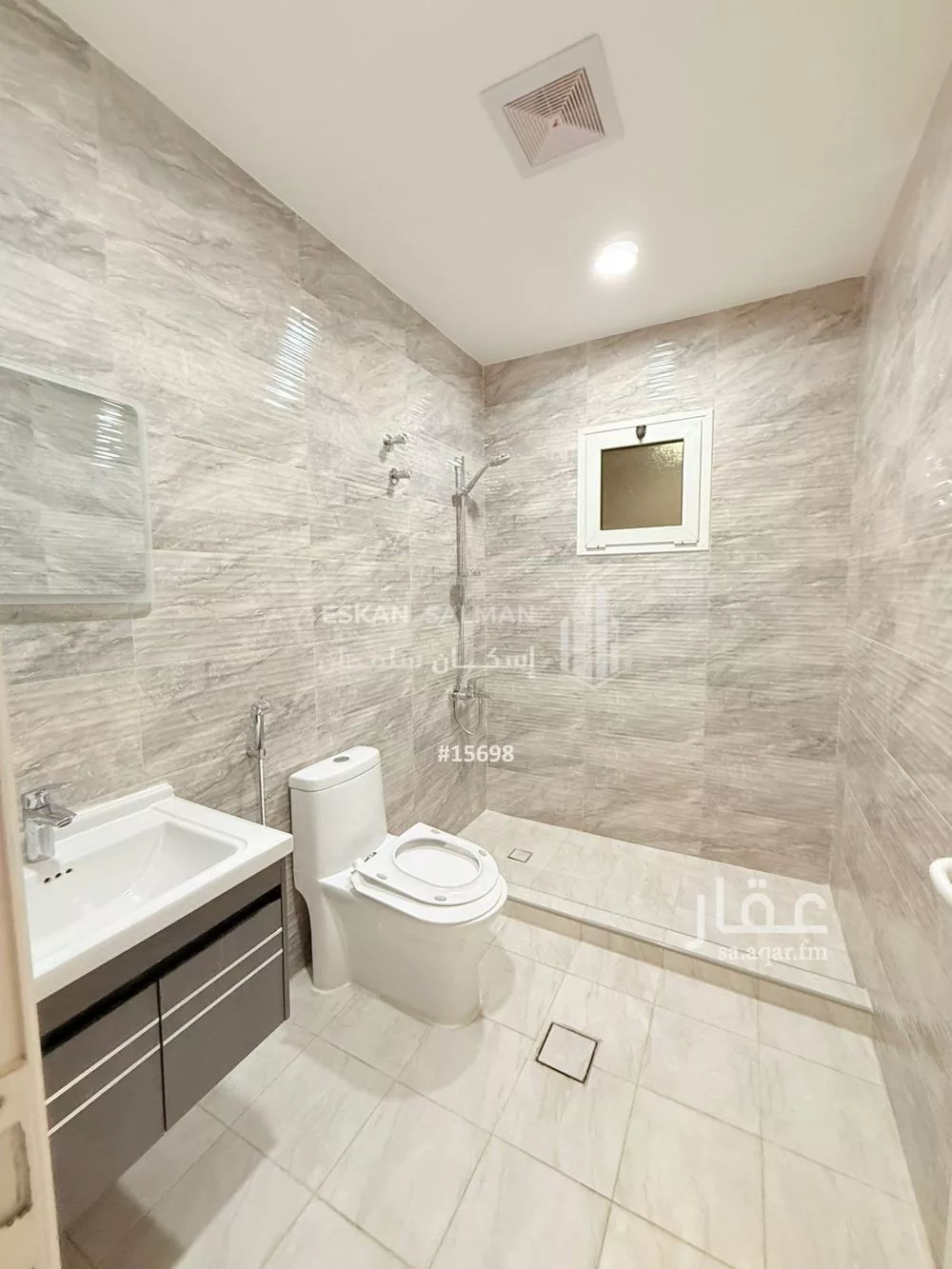 فيلا 8 غرف في الصواري 5