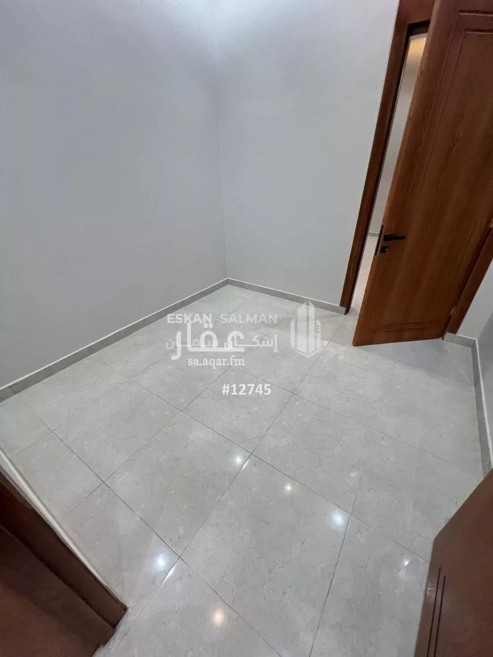 فيلا 6 غرف في الجنادرية 3