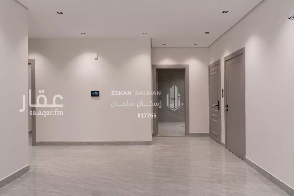 شقة 5 غرف في الحمرا 4