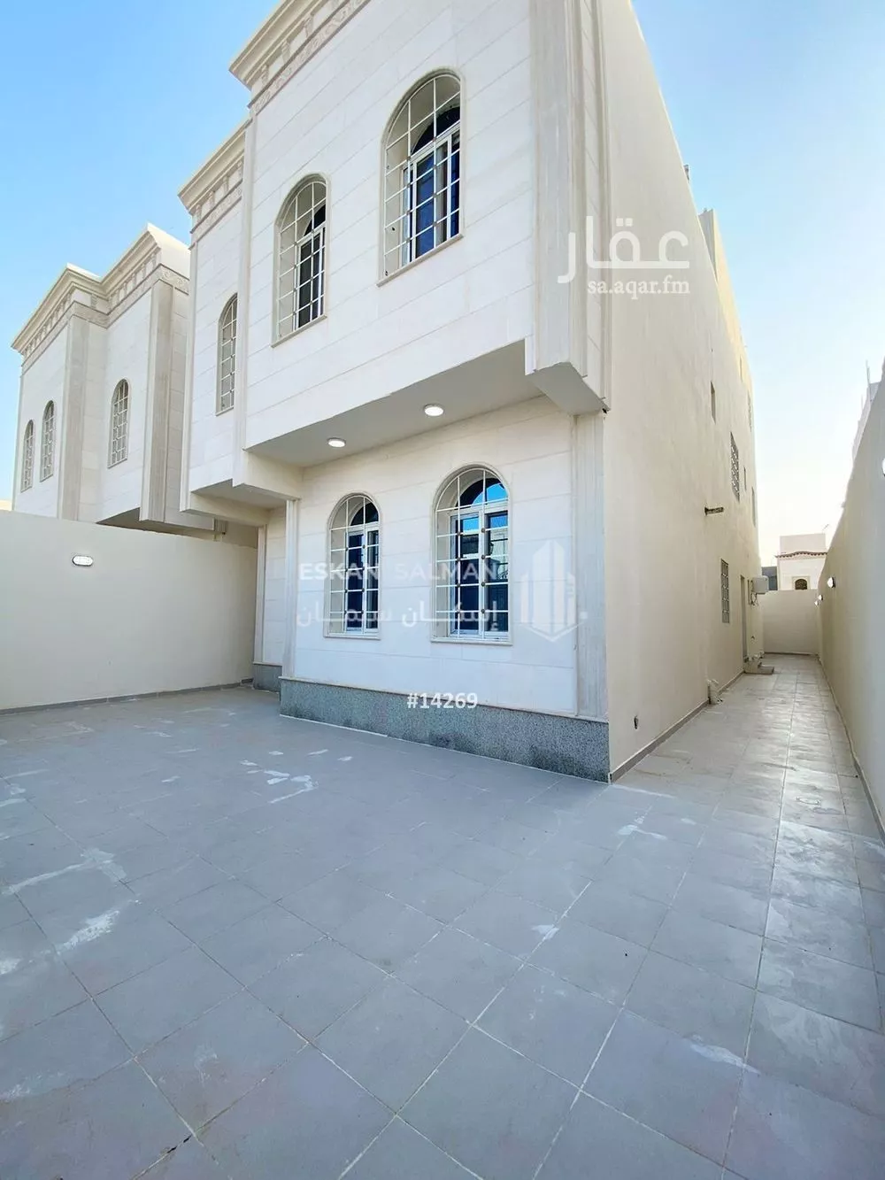 فيلا 10 غرف في ضاحية الملك فهد 2