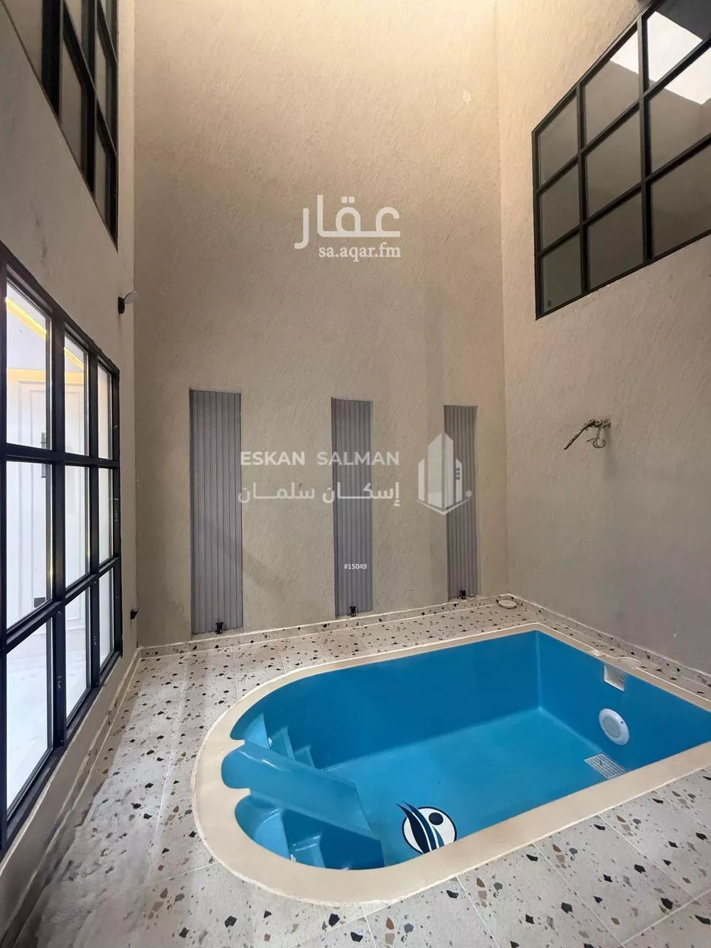 فيلا 7 غرف في الملك فهد 5