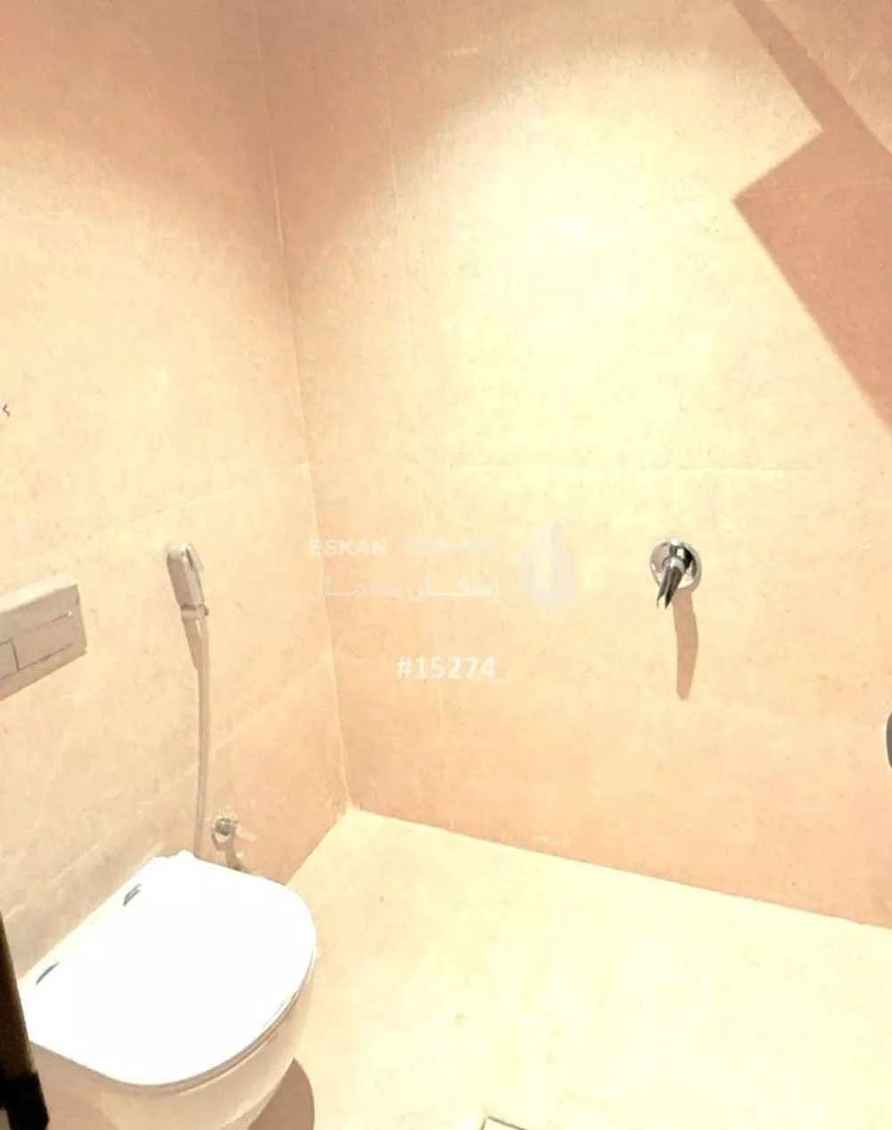 5 bedroom apartment in Al Hamra 3