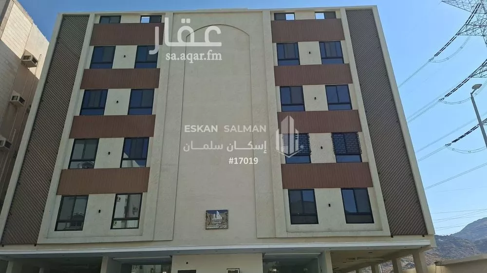 6 bedroom apartment in Al Adl 1